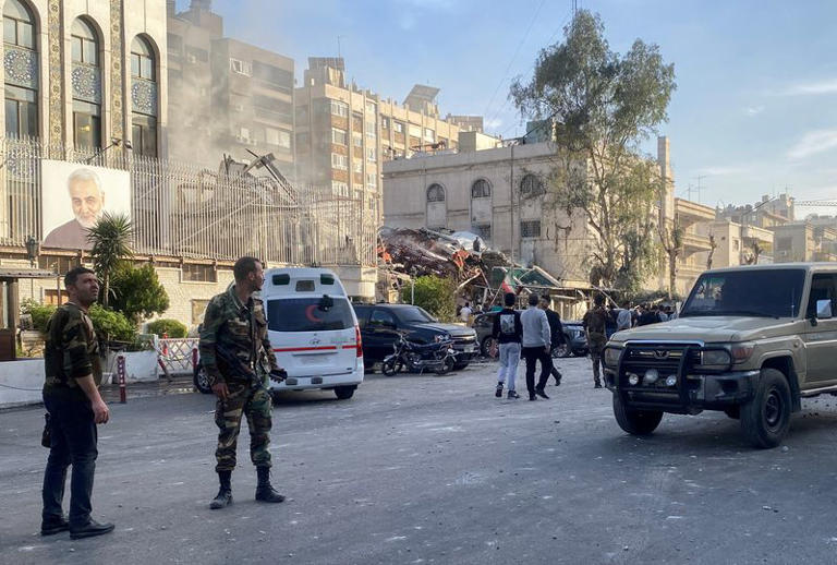 Bombardeo en consulado iraní en Damasco