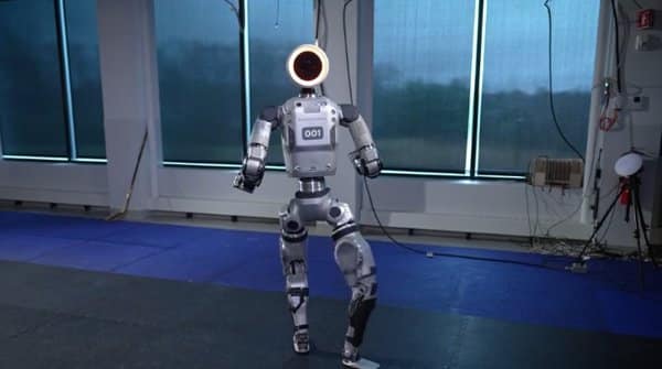 Boston Dynamics presenta el nuevo robot Atlas eléctrico