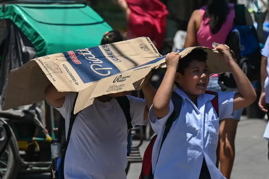 Filipinas cierra varias escuelas por intenso calor