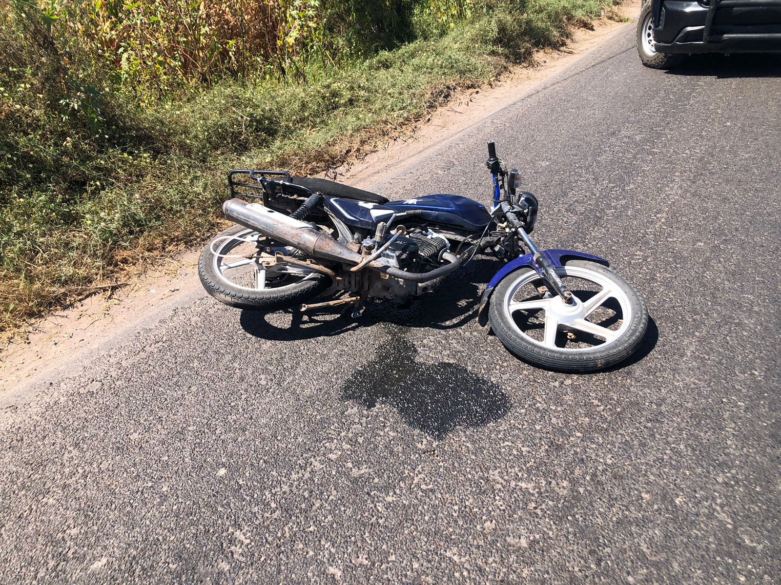 El conductor de la motocicleta resultó con lesiones.
