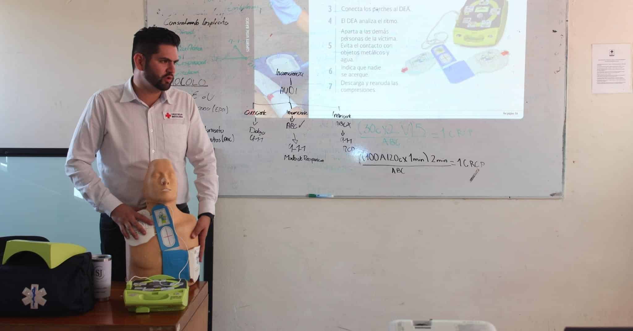 Cursos de capacitación de primeros auxilios por parte de Cruz Roja de Mazatlán