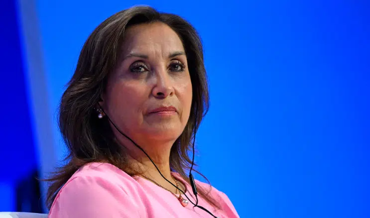 Ministros en Perú renuncian tras investigación a Dina Boluarte