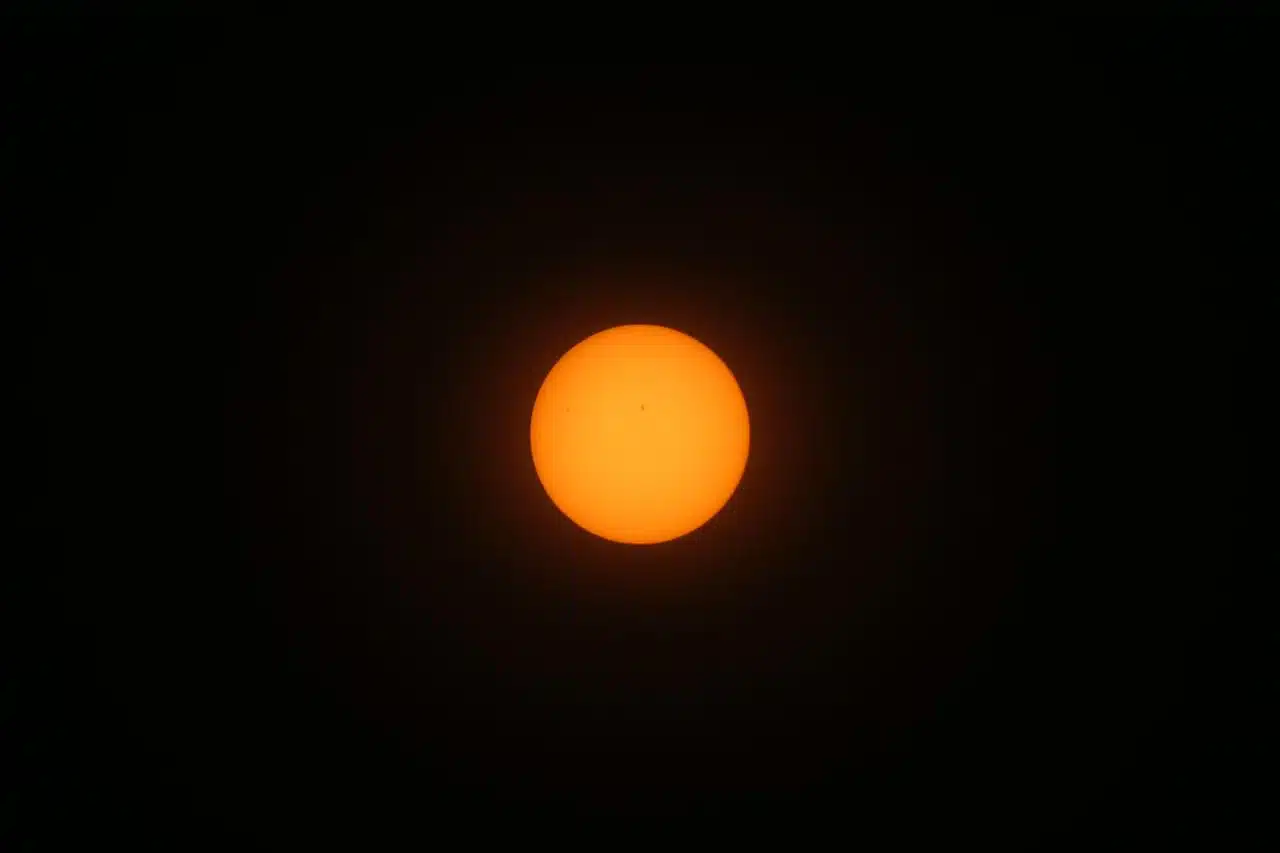 Secuencia del desarrollo del eclipse total de sol 2024 en Guasave.