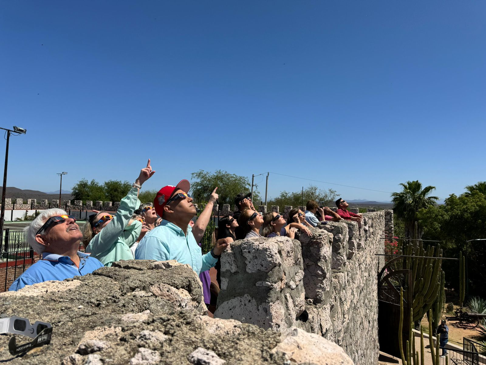 Avistamiento del eclipse total de sol en el Museo El Fuerte El Mirador