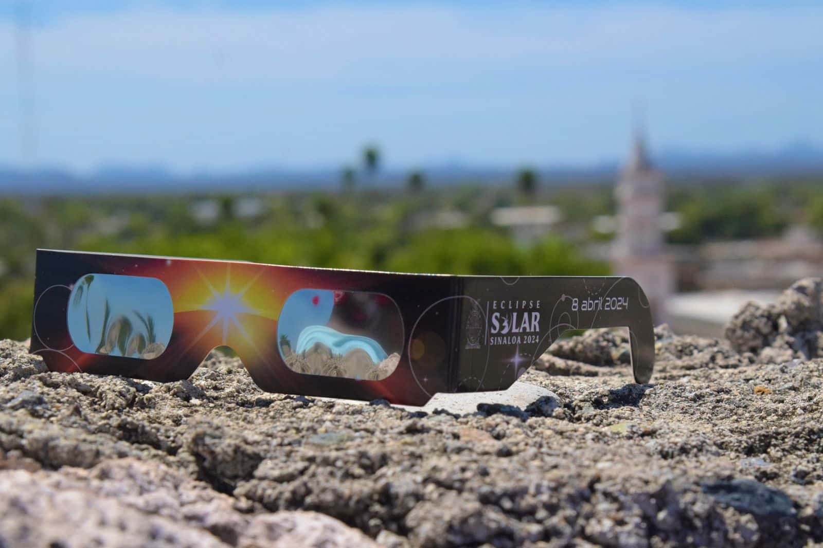 Lentes especiales otorgados por el Gobierno de Sinaloa