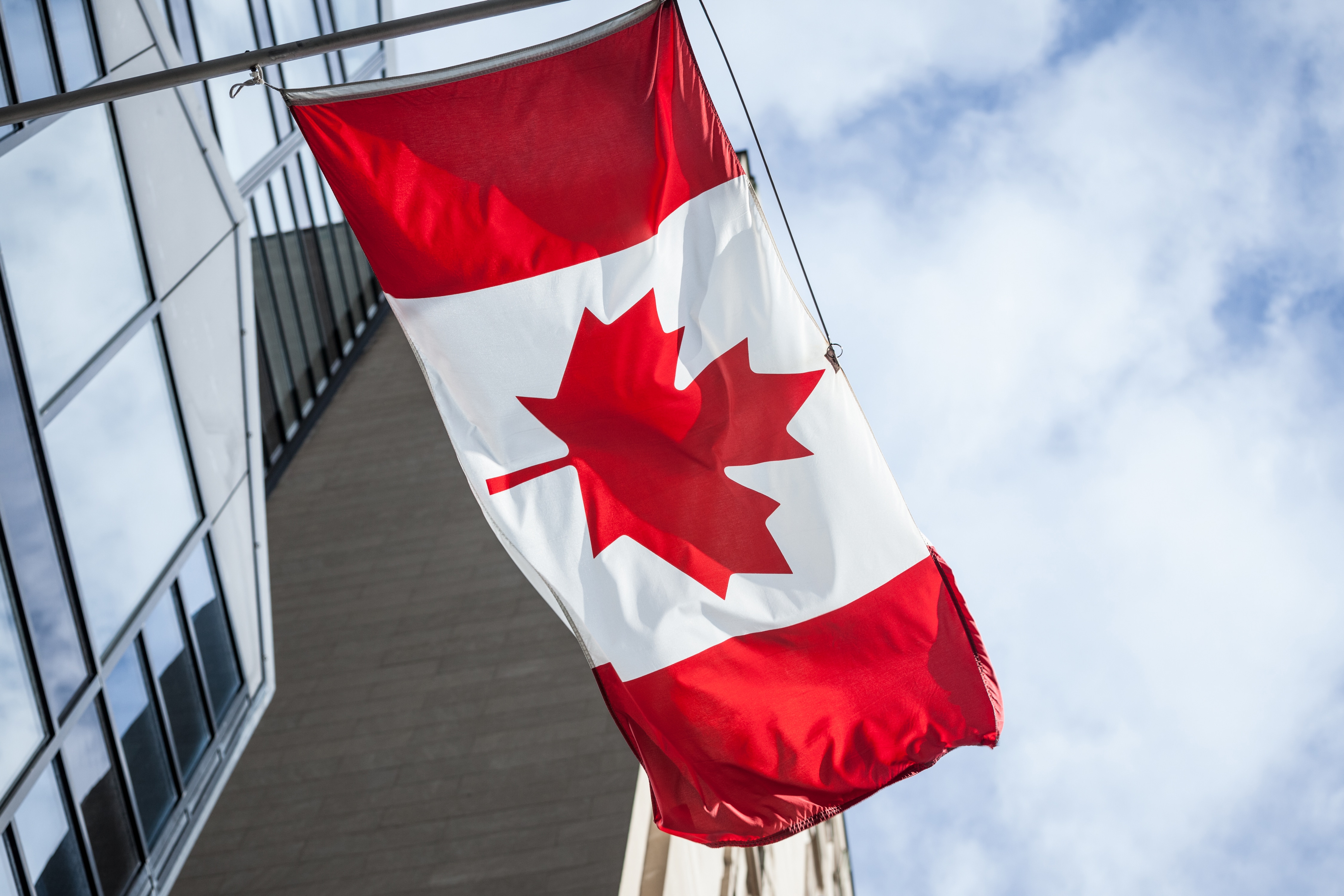 Vacante laboral en Canadá ofrece más de 59 mil pesos al mes