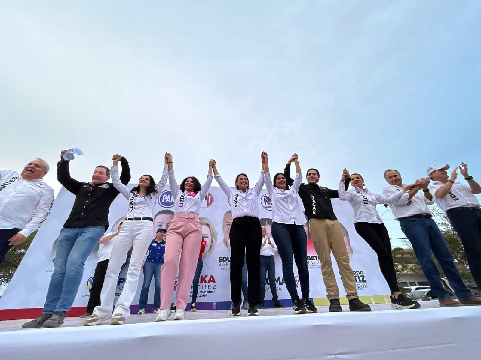 Érika Sánchez en su segundo día de campaña en Costa Rica, Culiacán