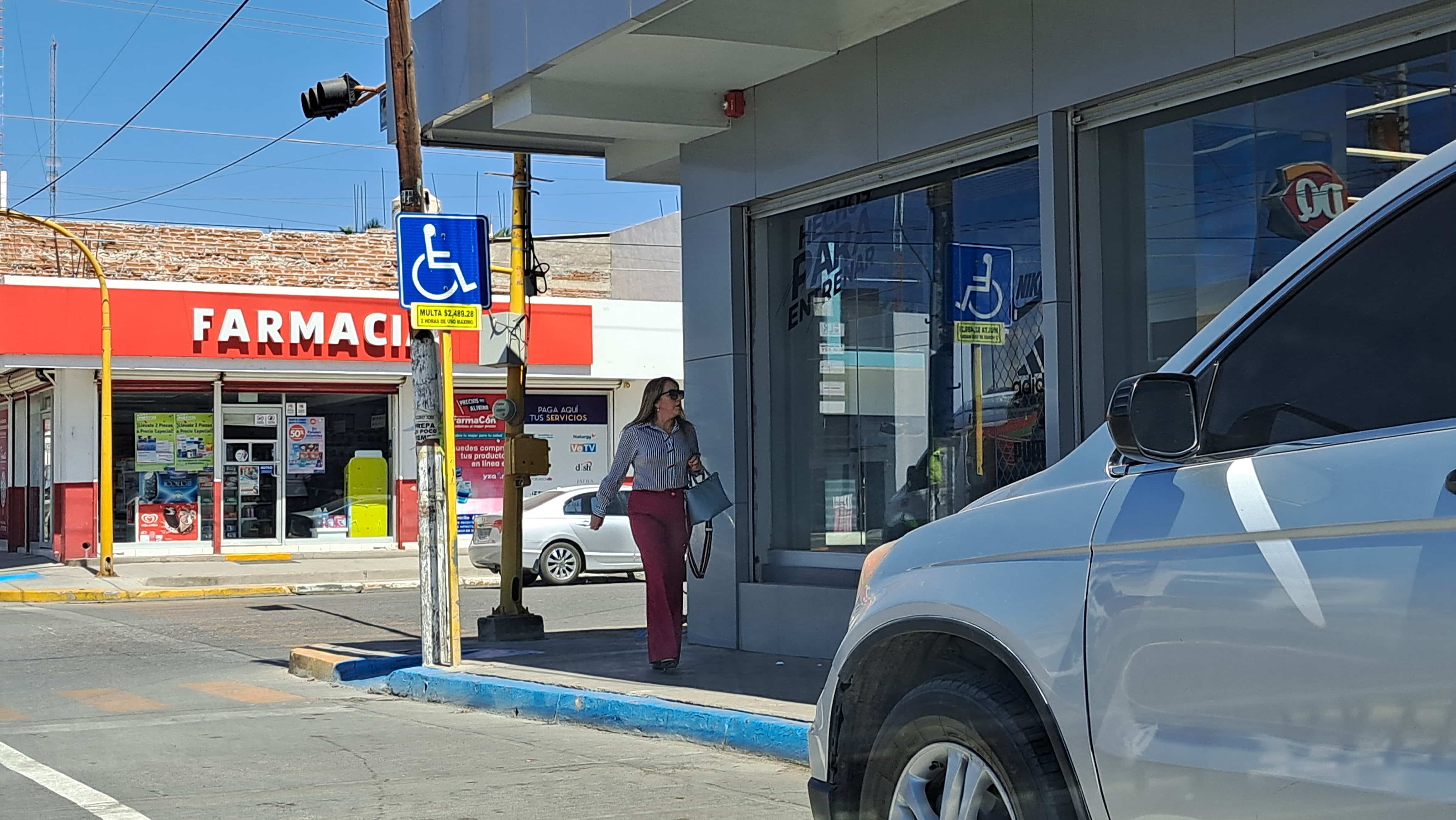 Estacionamiento exclusivo para personas con discapacidad