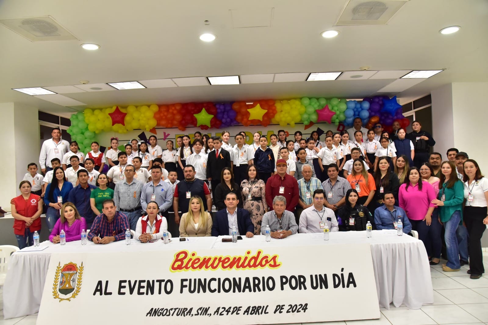Evento de “Niño Funcionario por un Día” en Angostura