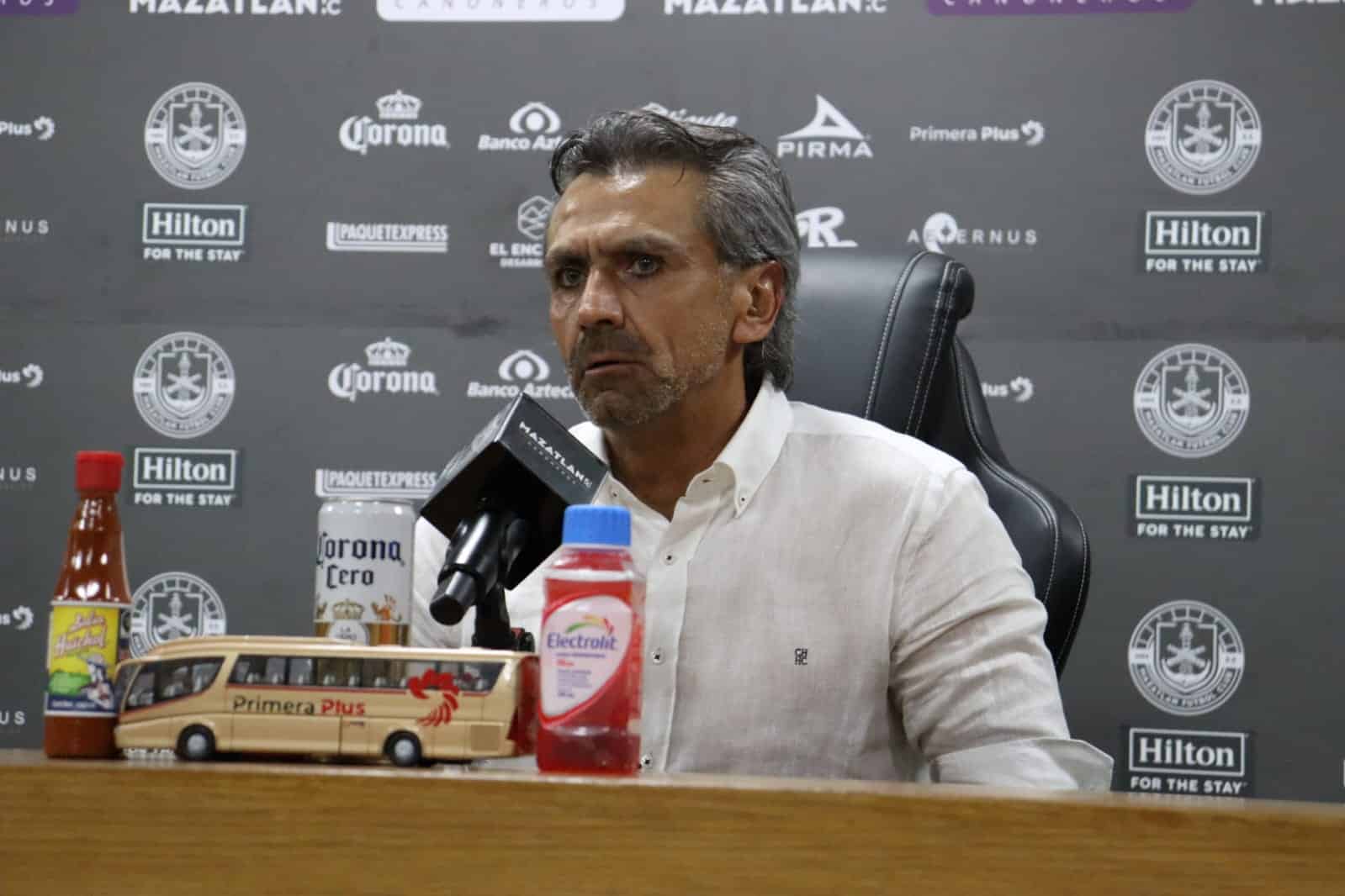GILBERTO ADAME, DT DE MAZATLÁN FC