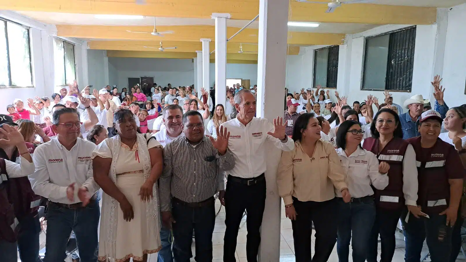 Candidato de Morena a la presidencia municipal de Ahome, Gerardo Octavio Vargas Landeros, recorrió la sindicatura de San Miguel