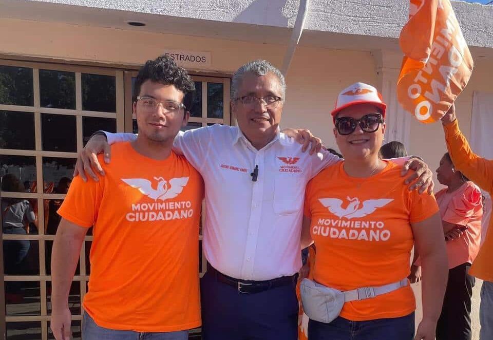 Gregorio Hernández, candidato la presidencia municipal de Guasave por Movimiento Ciudadano, en su campaña