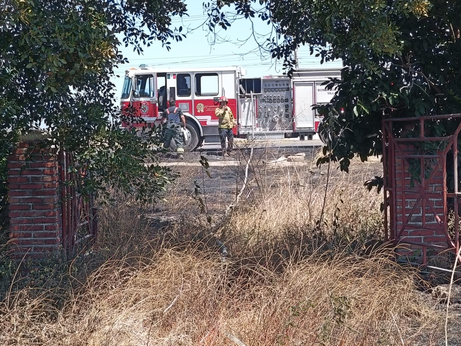 Elementos de Bomberos Veteranos El Castillo y Villa Unión
