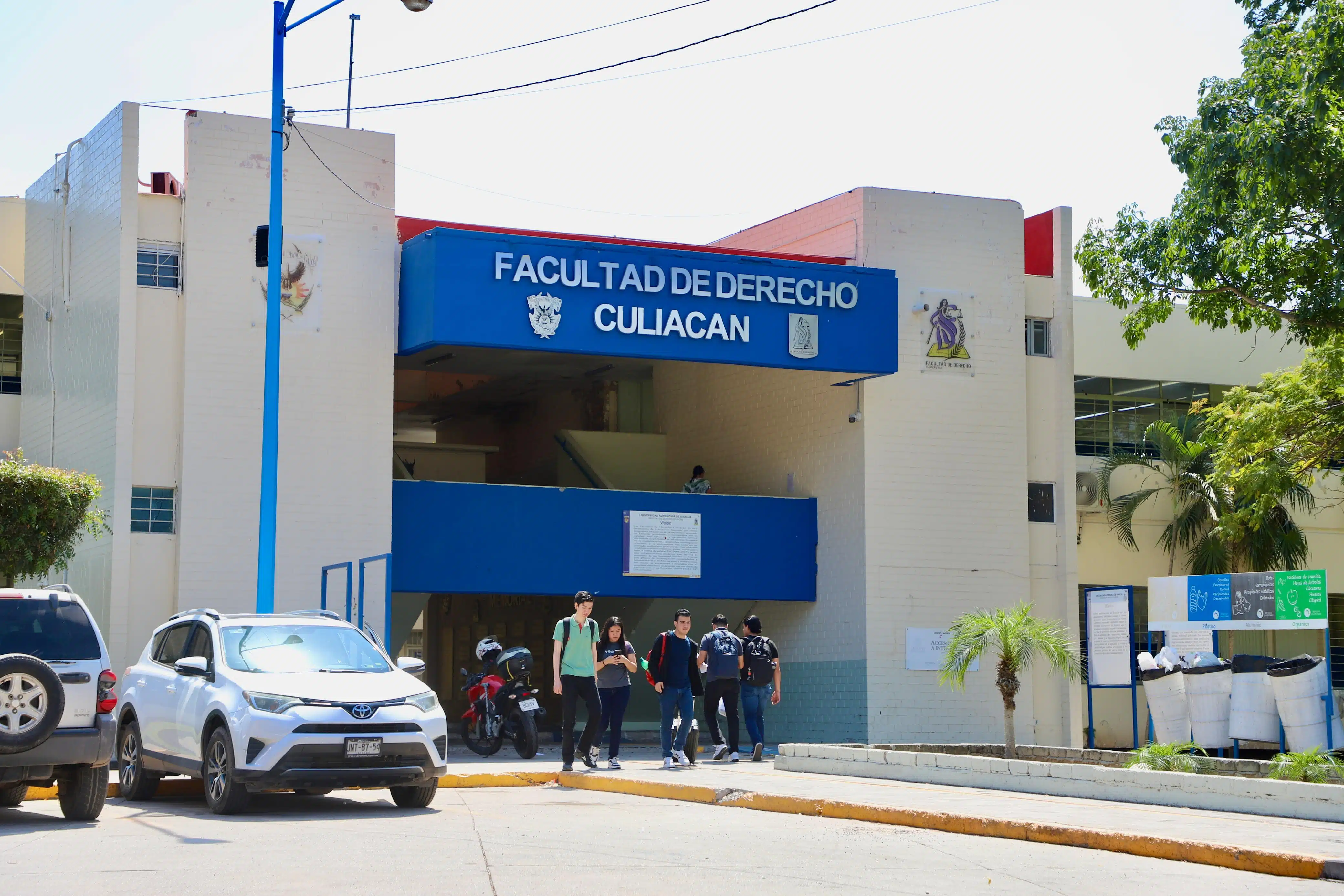 Instalaciones de Facultad de Derecho Culiacán.