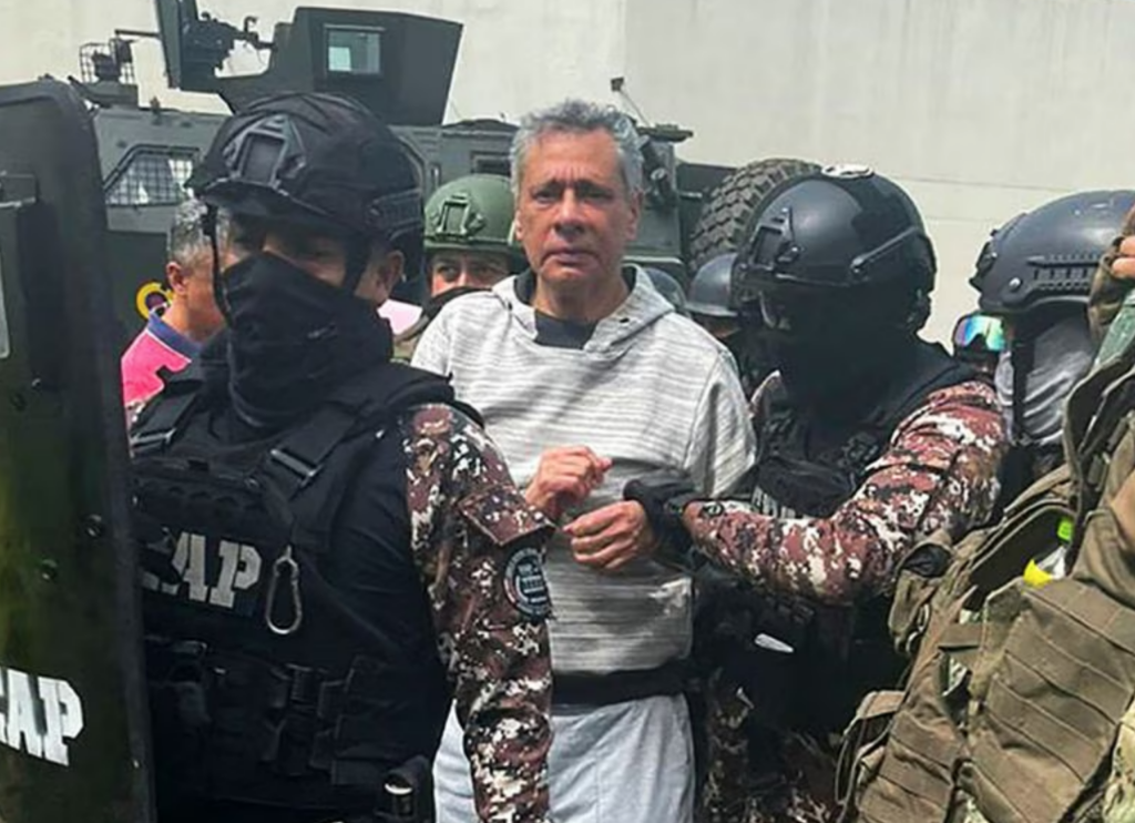 Traslado del político Jorge Glas a la cárcel La Roca