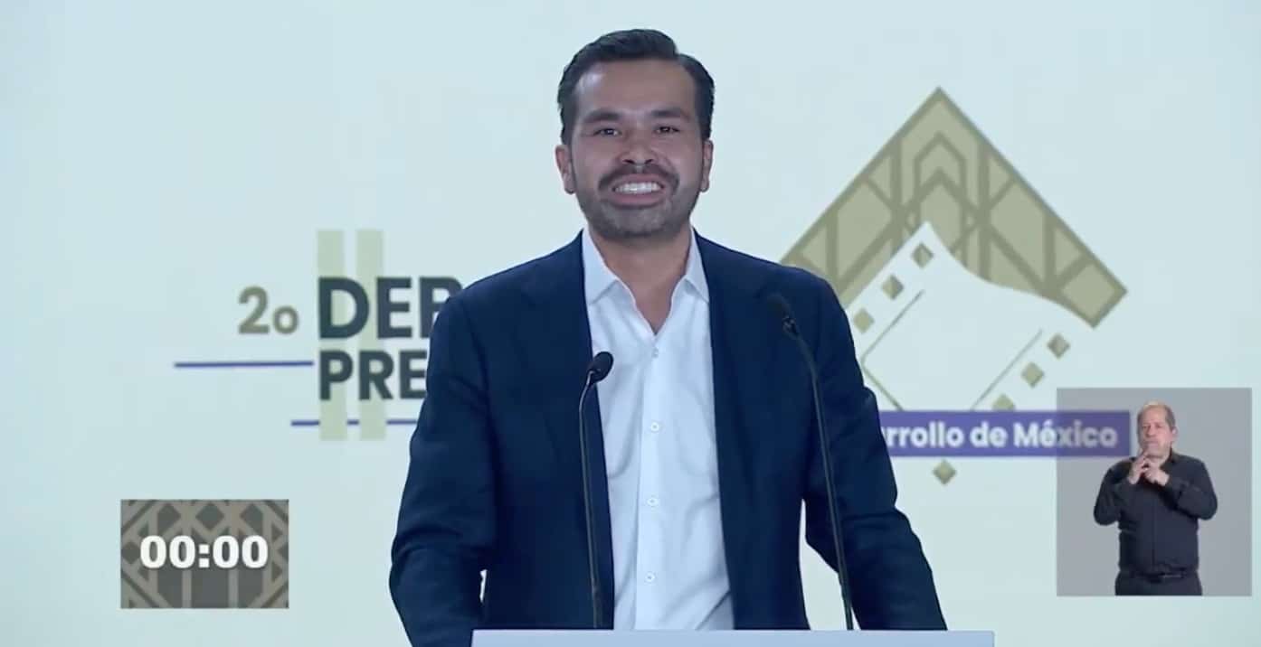 Jorge Álvarez Máynez, candidato presidencial de Movimiento Ciudadano, en el segundo debate del INE