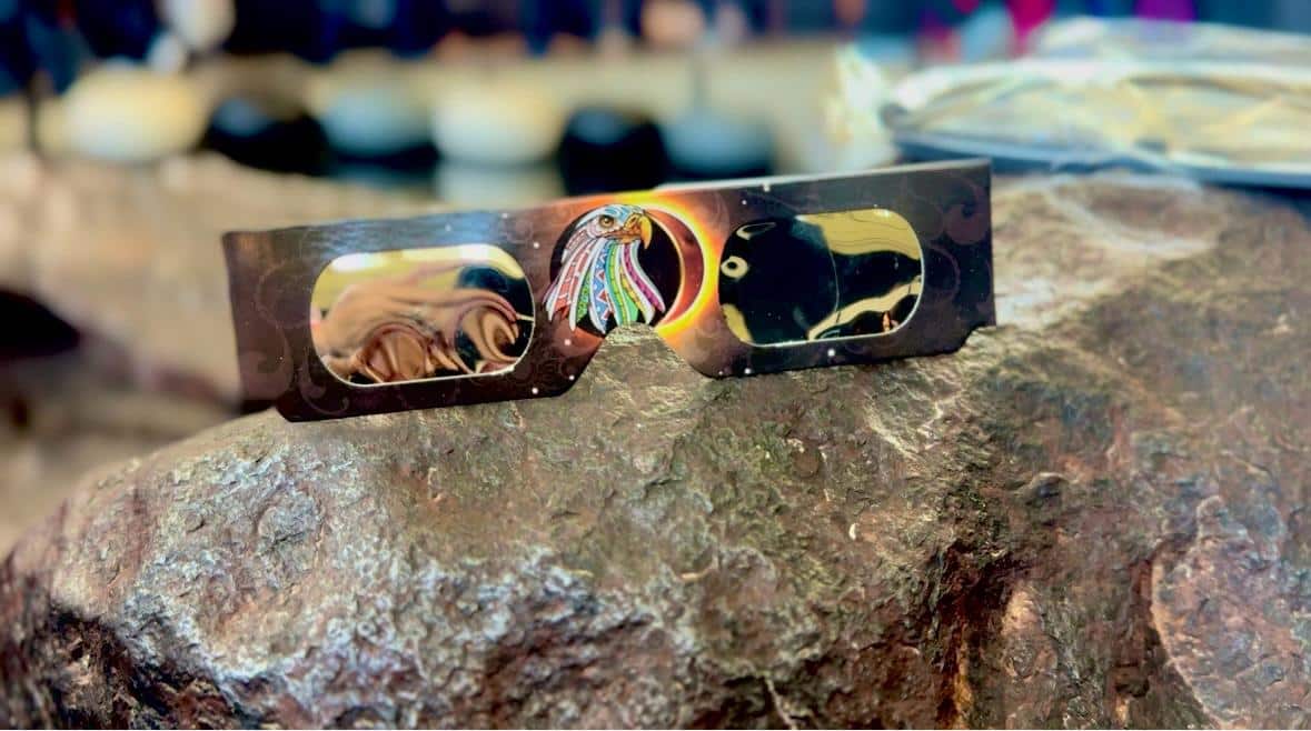 Lentes aptos para ver eclipse solar