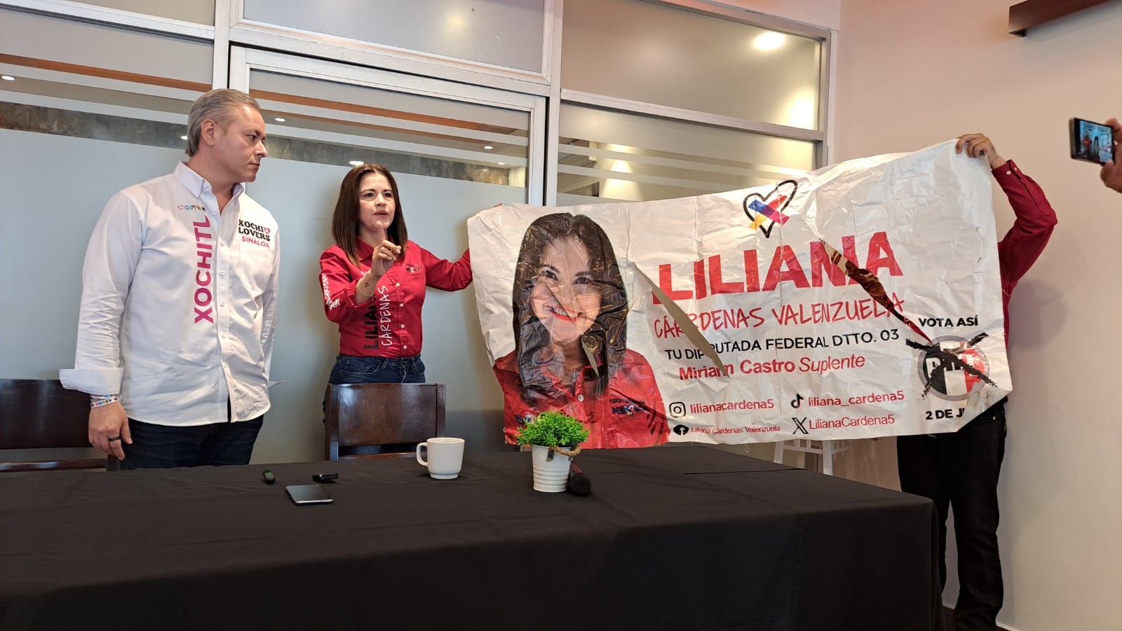 La candidata Liliana Cárdenas denuncia destrucción de su propaganda electoral