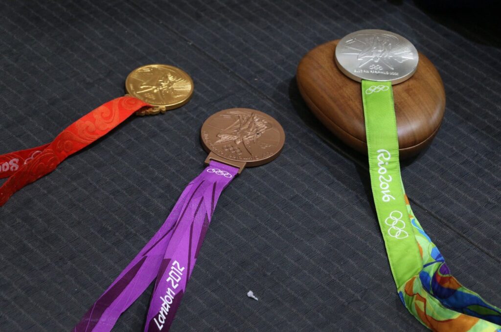 Medallas de María del Rosario Espinoza, taekwondoina sinaloense