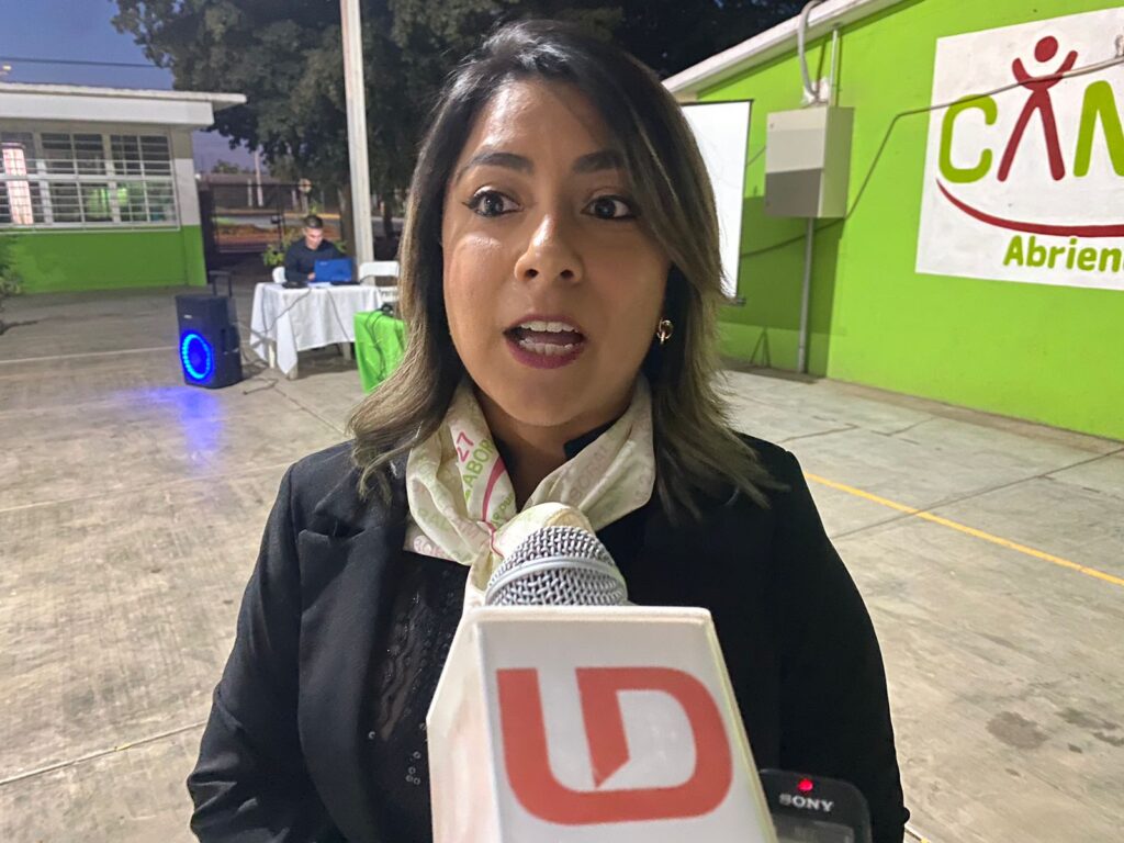 Patricia Galaviz, directora del CAM 27, en entrevista con Línea Directa en Guasave