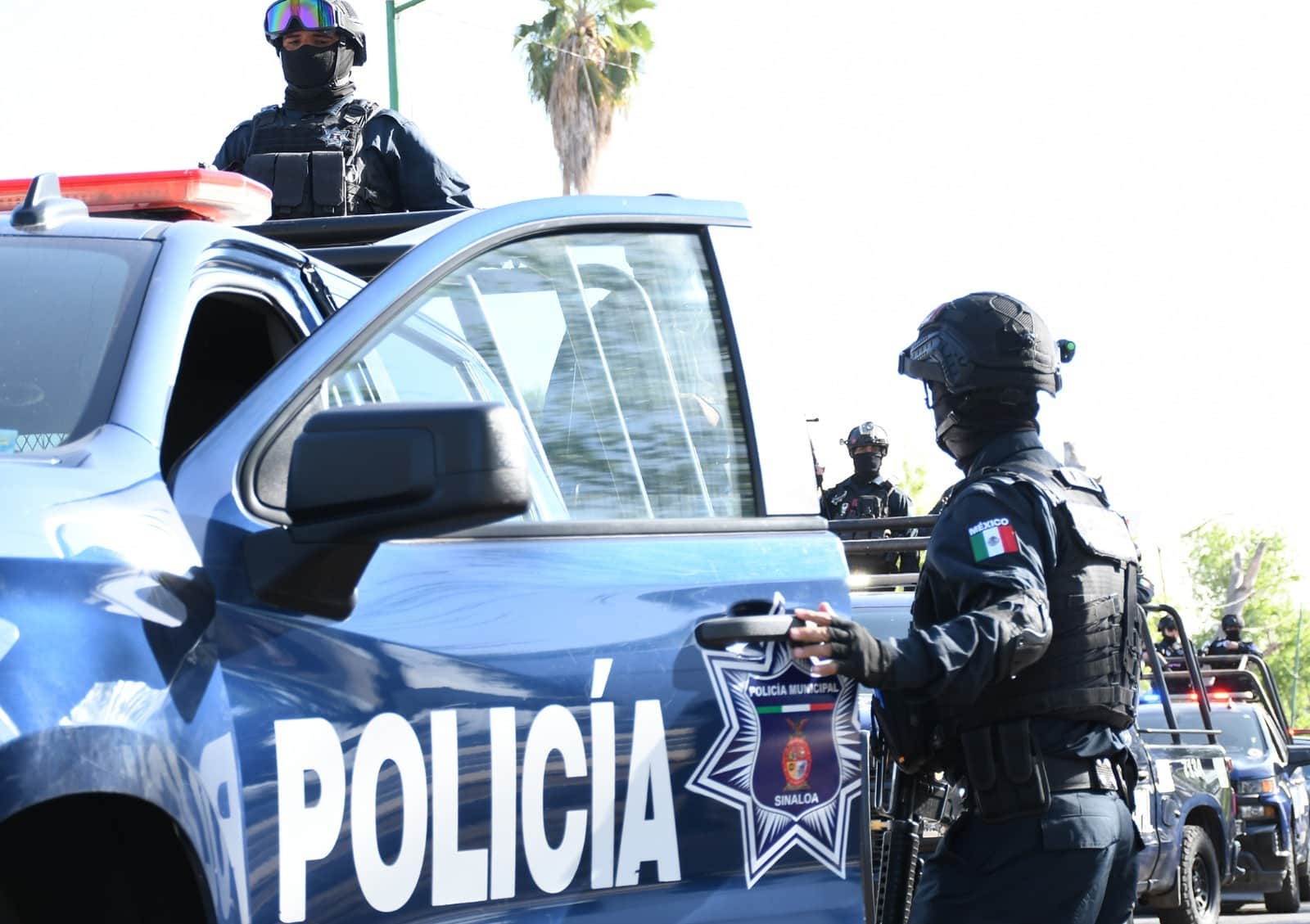 Patrulla de la Policía Municipal de Angostura