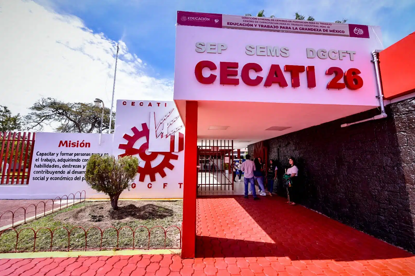 Plantel del Cecati 26 en Mazatlán