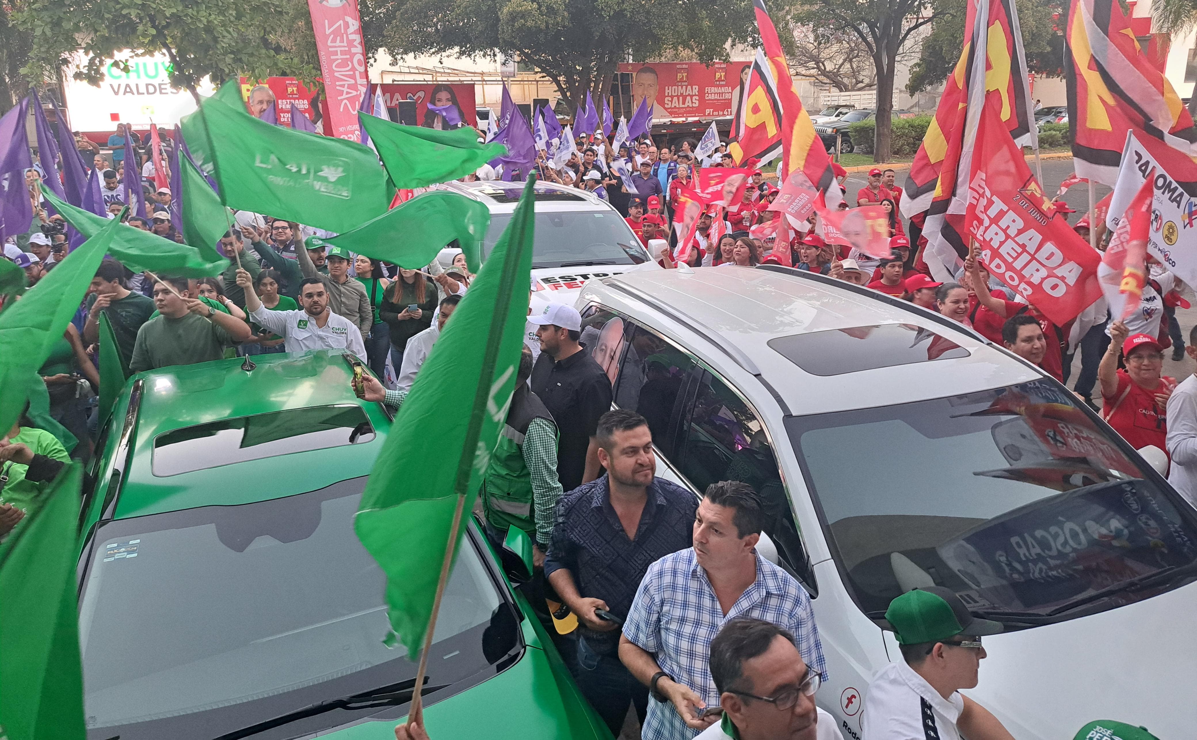 Porras durante el debate en el INE en Culiacán