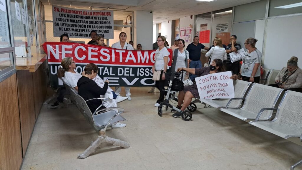 Protesta de trabajadores del Issste Mazatlán