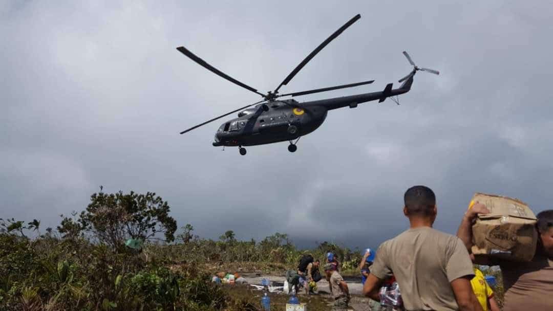 Reportan desplome de helicóptero militar en Ecuador; ocho víctimas mortales