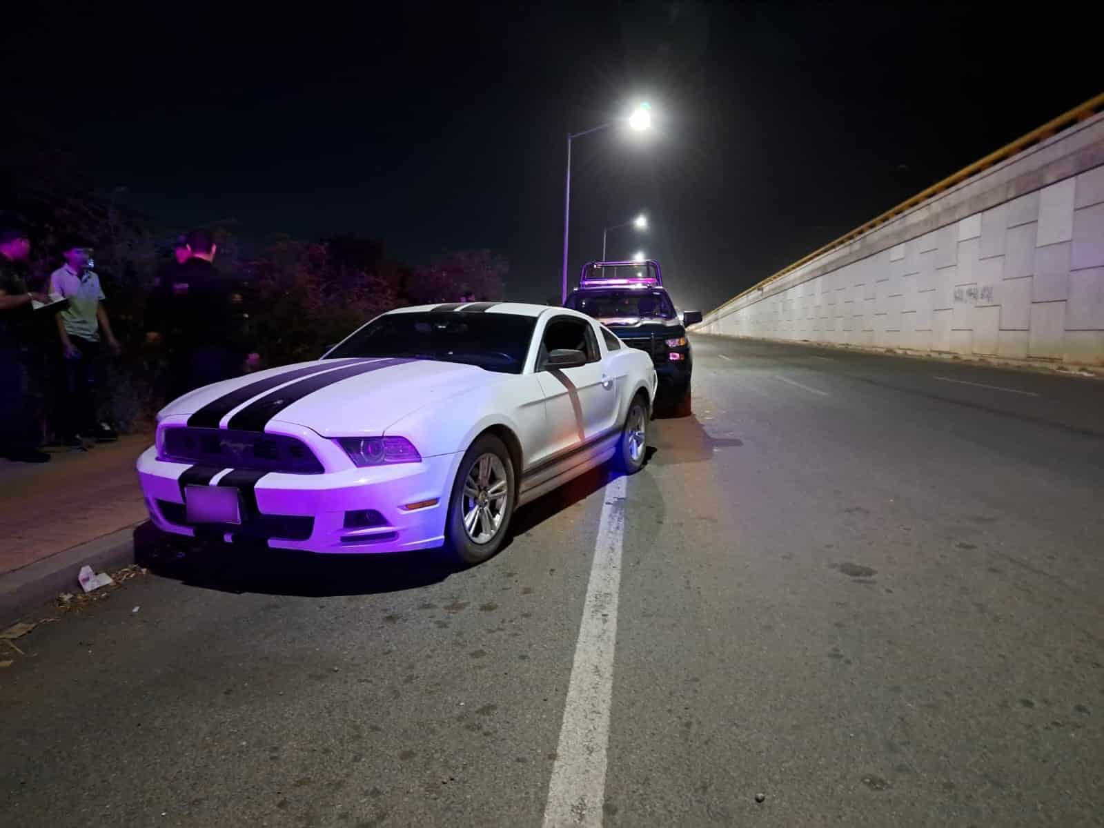 Despojan 42 mil pesos y un carro a joven al salir de un banco del sector Barrancos, en Culiacán