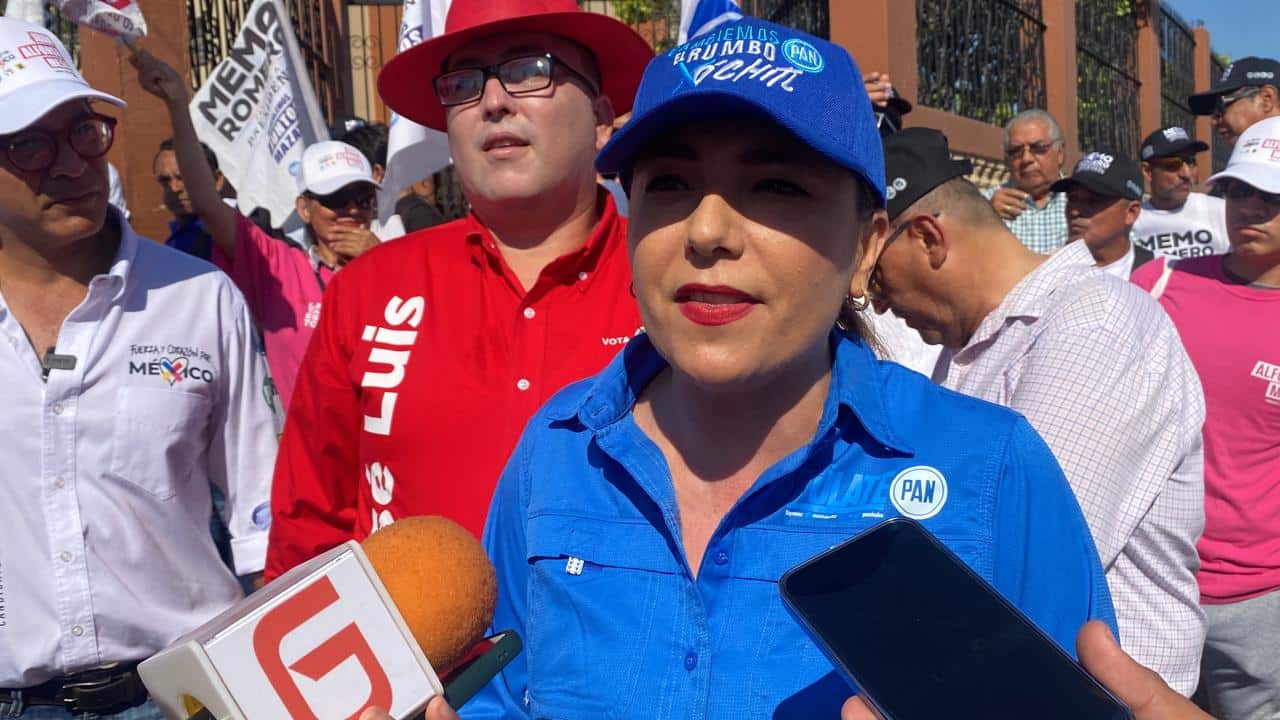Roxana Rubio Valdez en Mazatlán