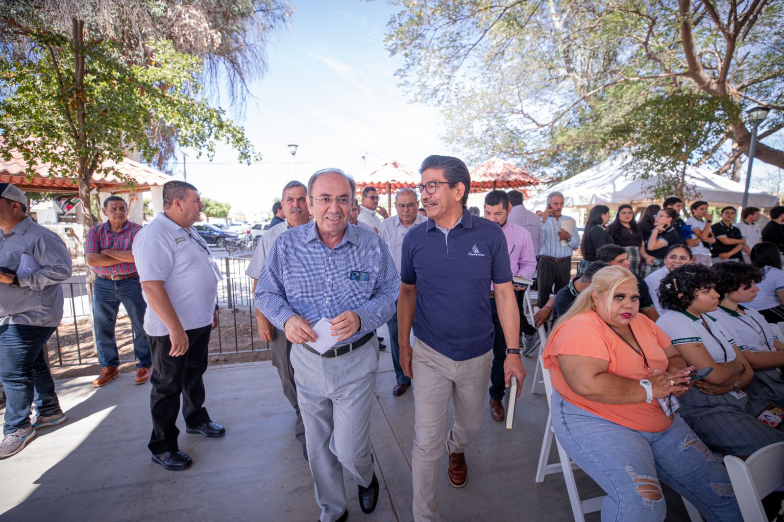 El Colegio de Bachilleres del Estado de Sinaloa inauguró este miércoles en Guasave la sexta Feria Emprende Cobaes para el Bienestar./ Foto: Alma Camacho