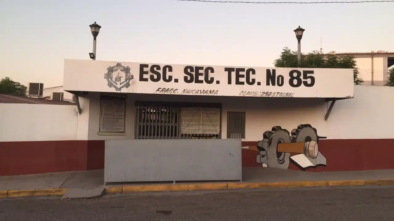 Secundaria Técnica 85 en Culiacán