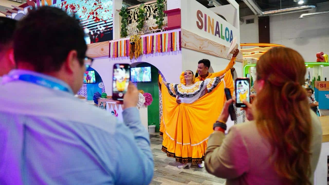 Presentación de la oferta turística de Sinaloa en el Tianguis Turístico de Acapulco