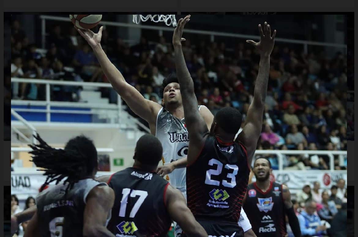 Venados Basketball dieron un resultado positivo en el debut del estratega Derrick Allen.