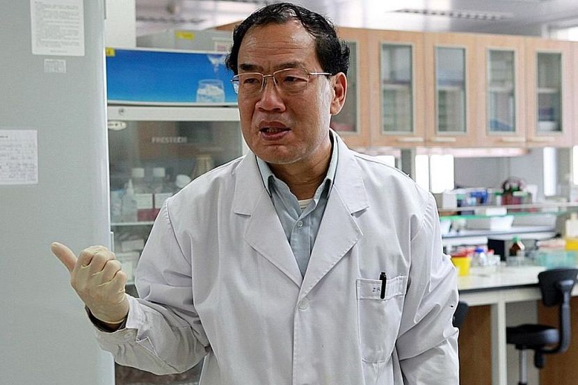 científico que publicó la primera secuencia de COVID-19 es expulsado de su laboratorio en China