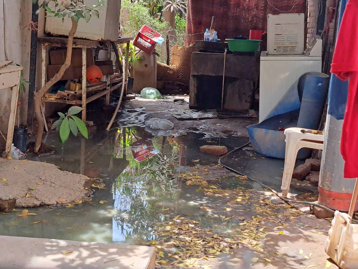 Derrame de aguas negras en Guasave.