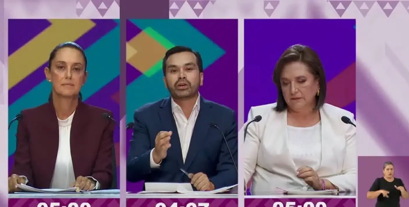 Candidatos a la presidencia de México en debate electoral.