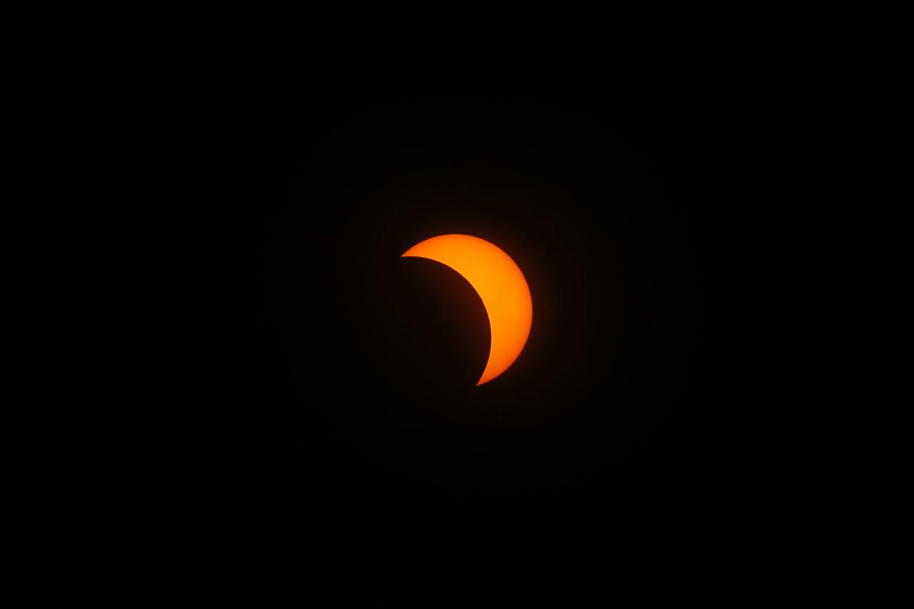 Secuencia del desarrollo del eclipse total de sol 2024 en Guasave.