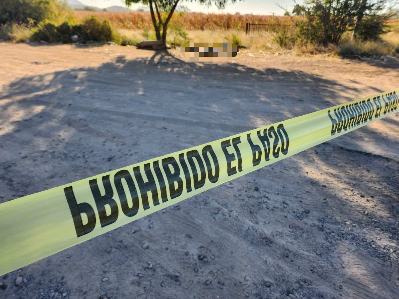 Cinta amarilla en zona donde se encuentra cadáver en Culiacán