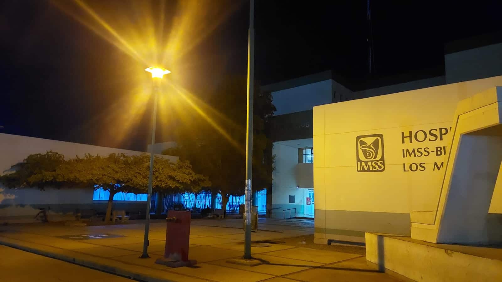 El lesionado fue trasladado a un hospital en la ciudad de Los Mochis.