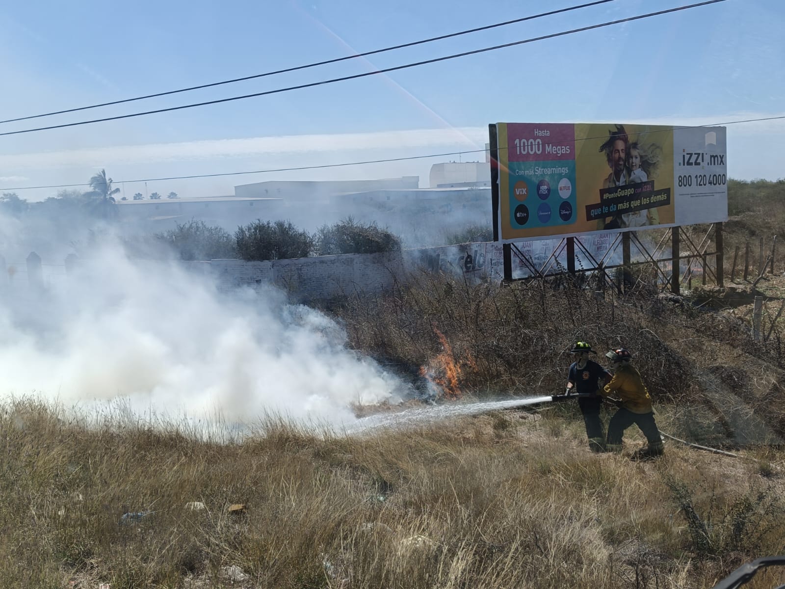 Elementos de Bomberos Veteranos El Castillo y Villa Unión