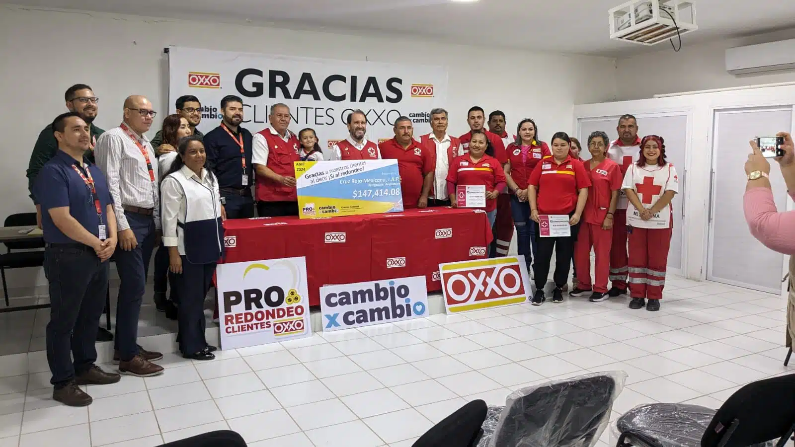 Donativo por redondeo de Oxxo a Cruz Roja delegación Angostura