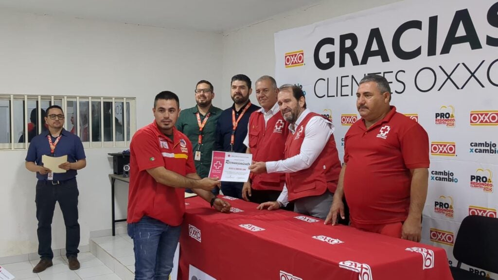 Donativo por redondeo de Oxxo a Cruz Roja delegación Angostura