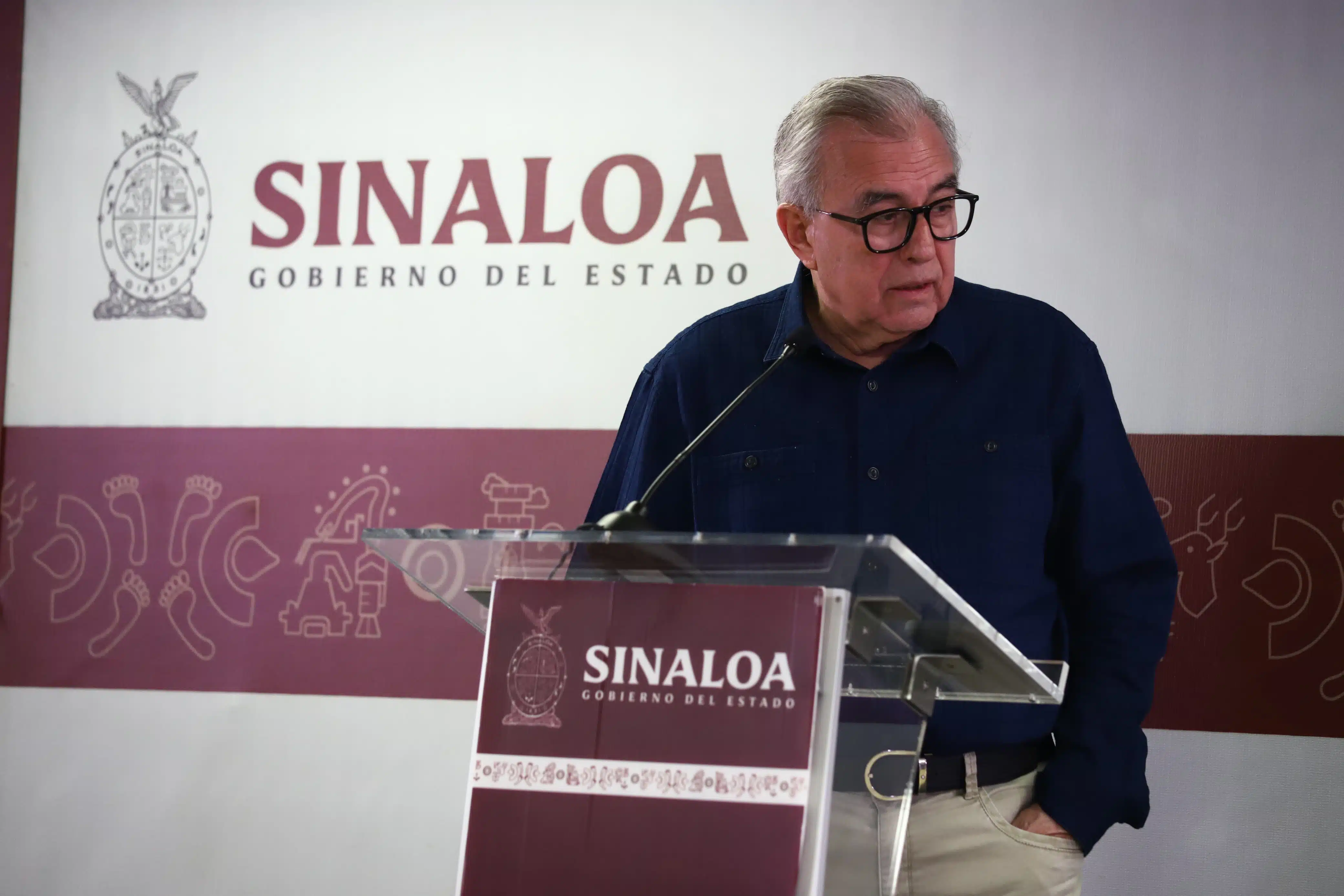 Gobernador de Sinaloa, Rubén Rocha Moya en semanera
