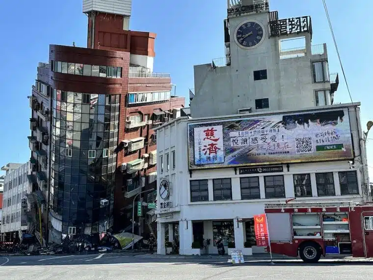 Edificios de Taiwán tras el sismo