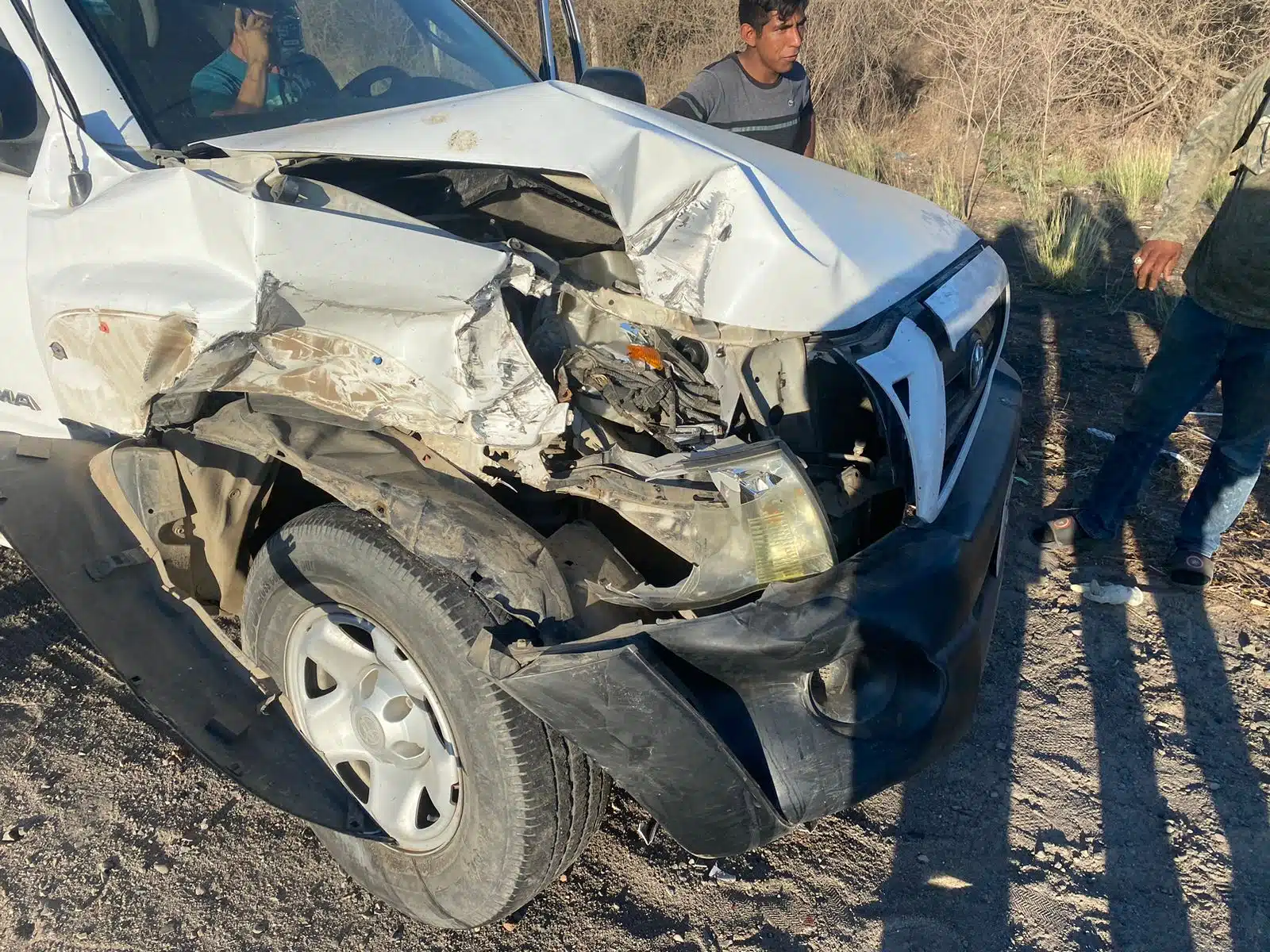 Un carro chocado tras un accidente en Mazatlán