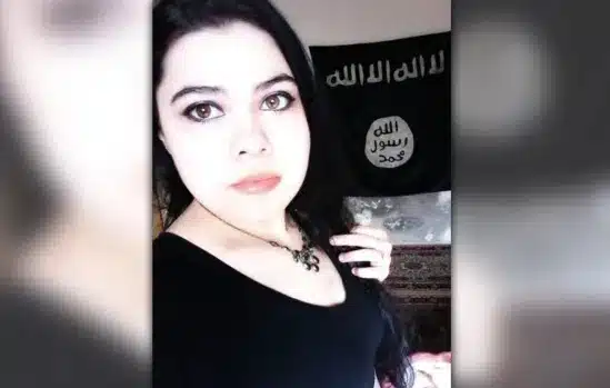Acusan a joven estadounidense de entrenar con ISIS; FBI investiga