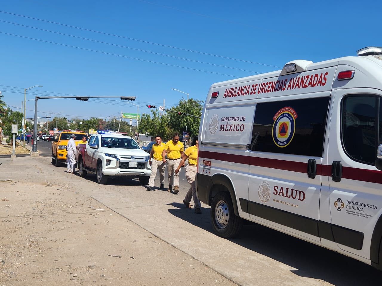 Ambulancia de urgencias avanzadas de salud en Culiacán