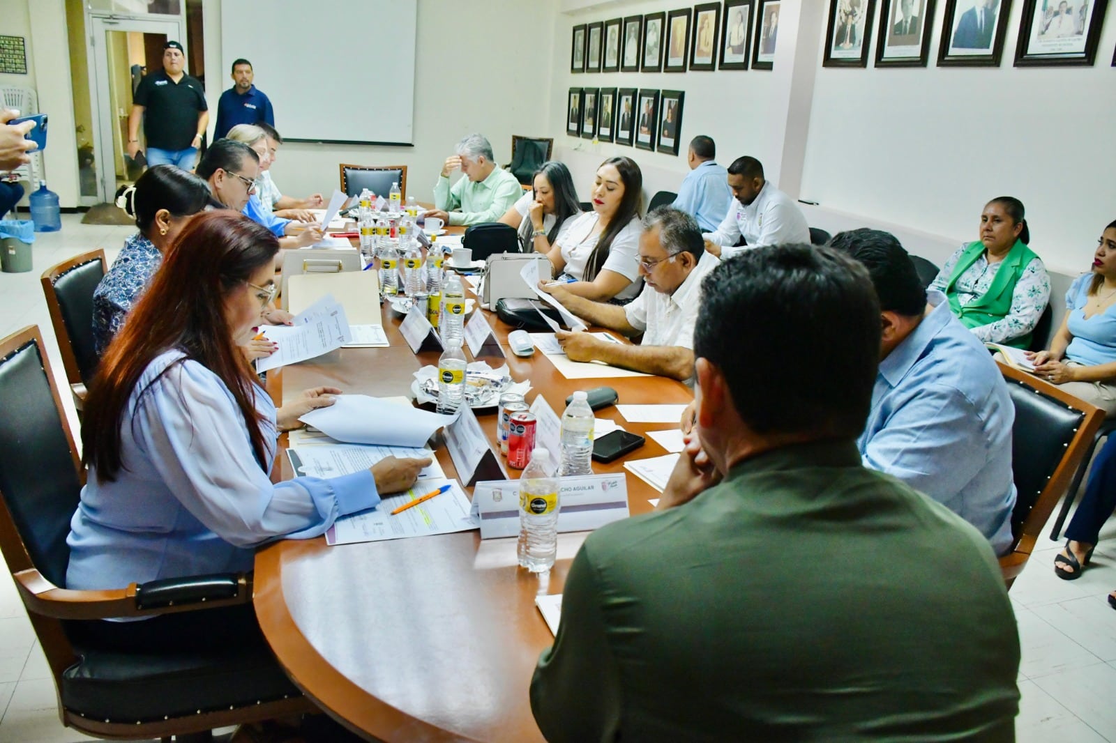 Armando Camacho Aguilar, presidente municipal de Salvador Alvarado, en la sesión ordinaria de Cabildo